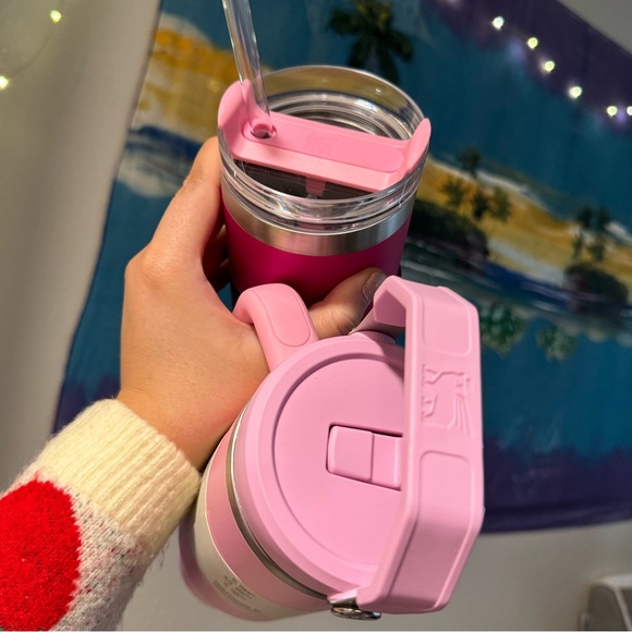 Stanley Limited Edition Sizzling Pink Cup NWT - Picture 5 of 6